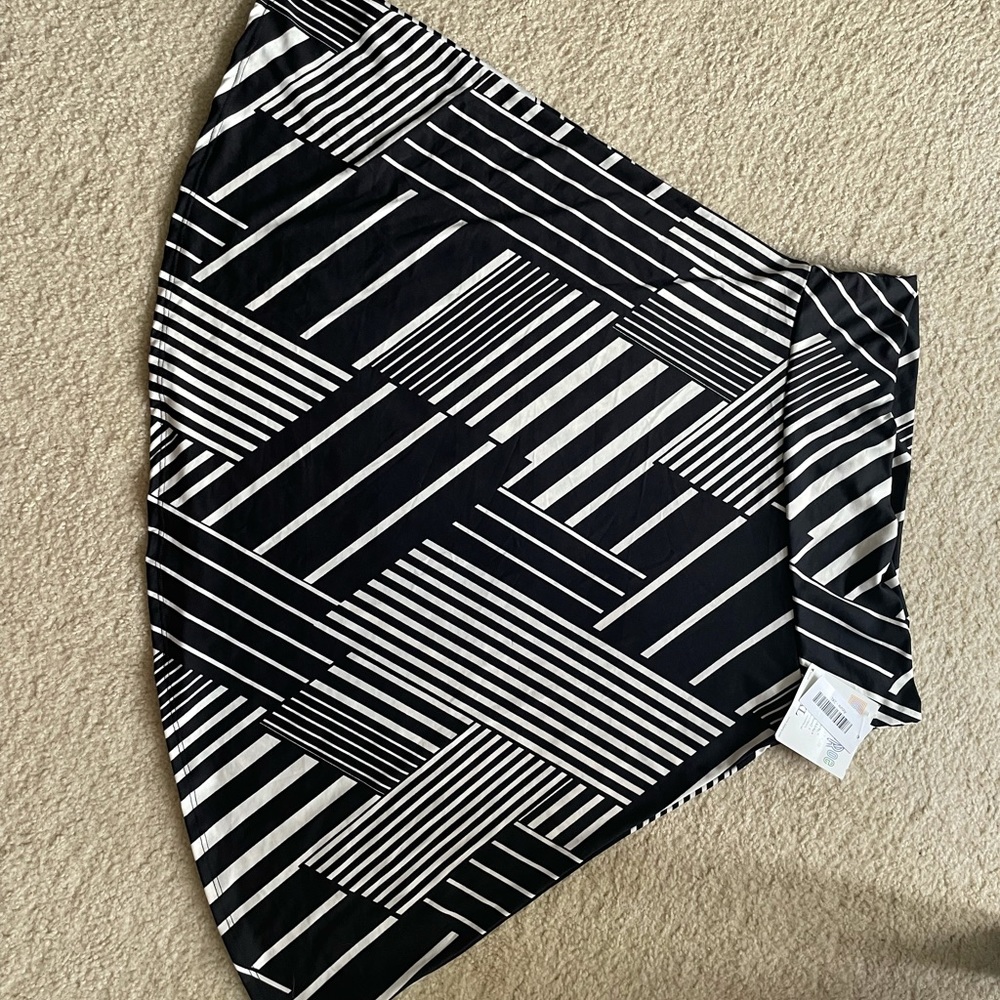 striped skirt